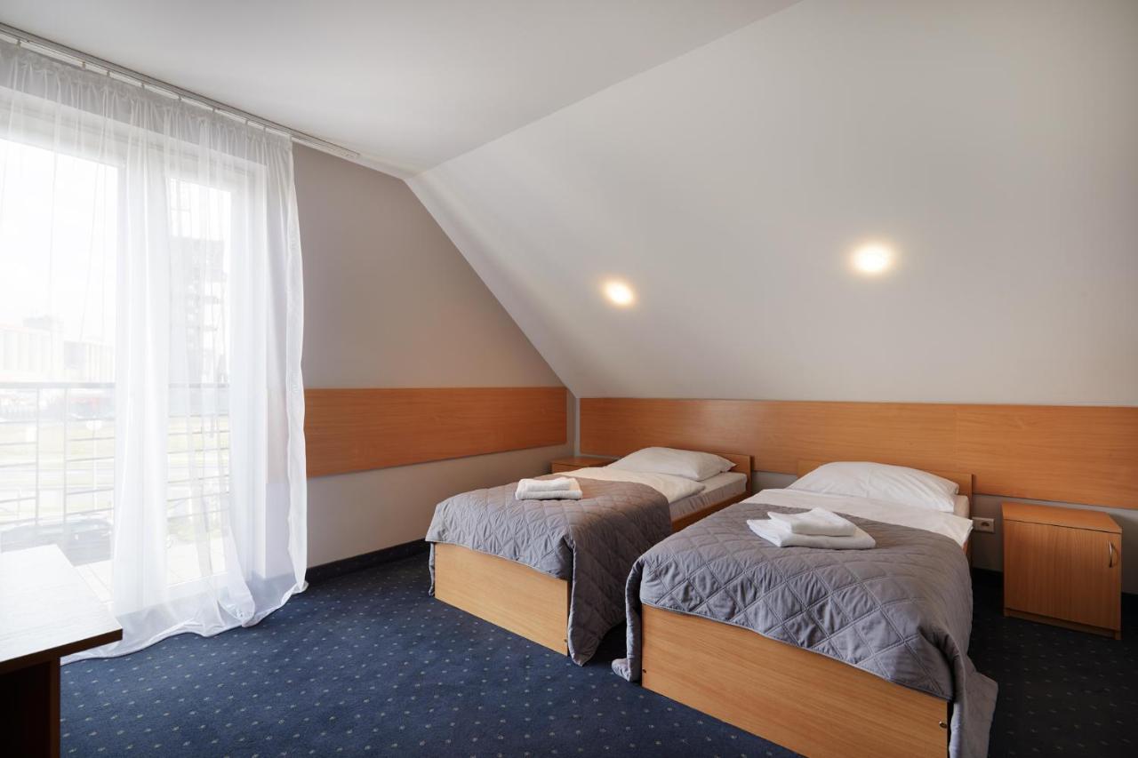 Hotel Wena Kielce Exterior photo